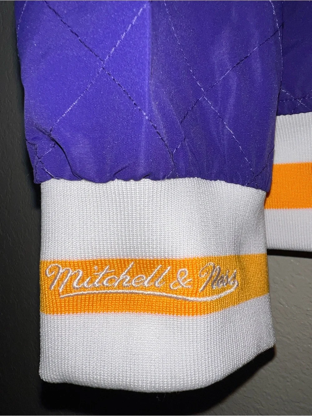 Lakers Mitchell & Ness Hardwood Classics 75th Anniversary Warmup Jacket Size XXL